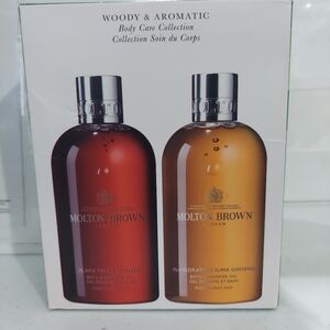 NIP 10oz. Each Molton Brown Woody & AROMATIC BODY WASH